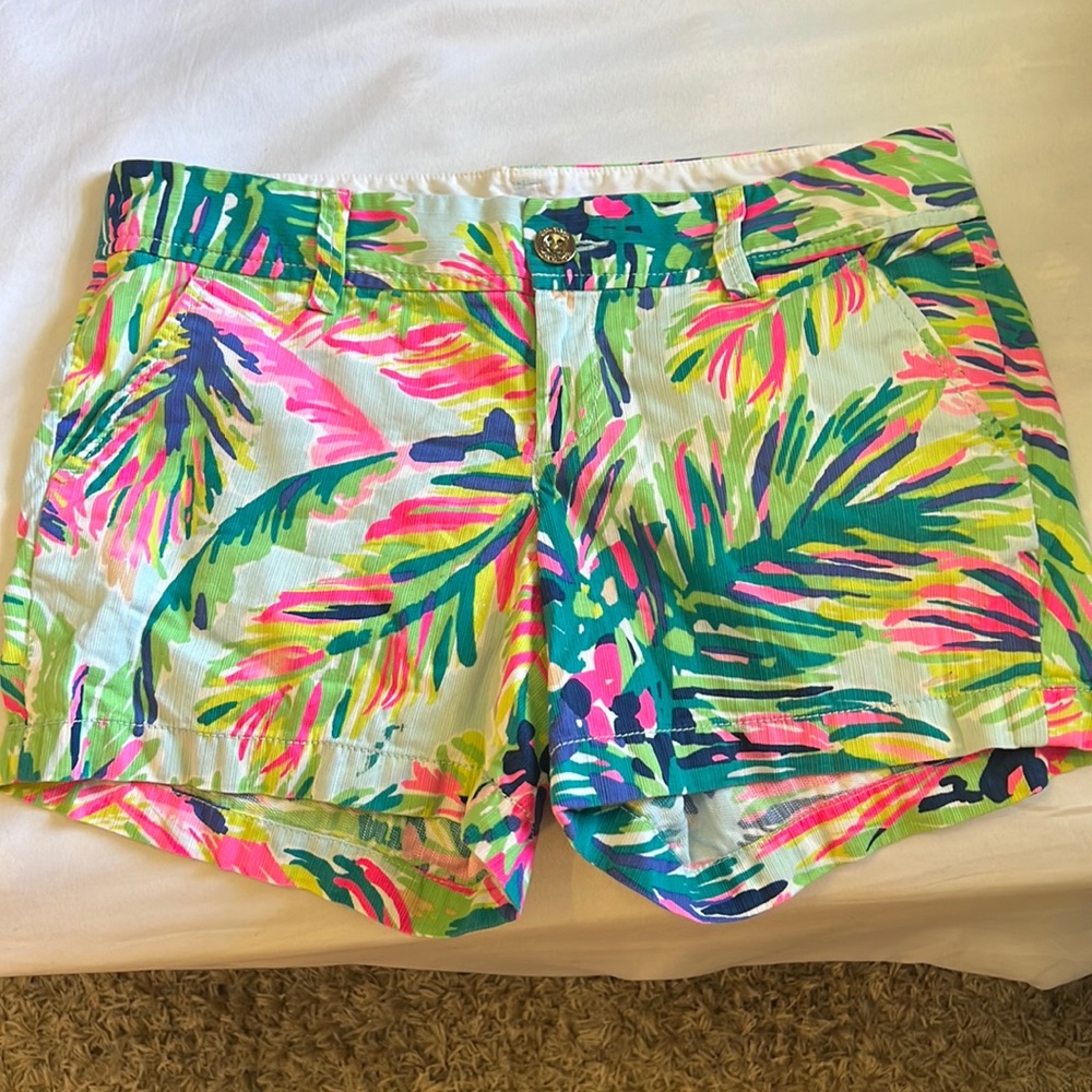 Lilly Pulitzer shorts great condition like new